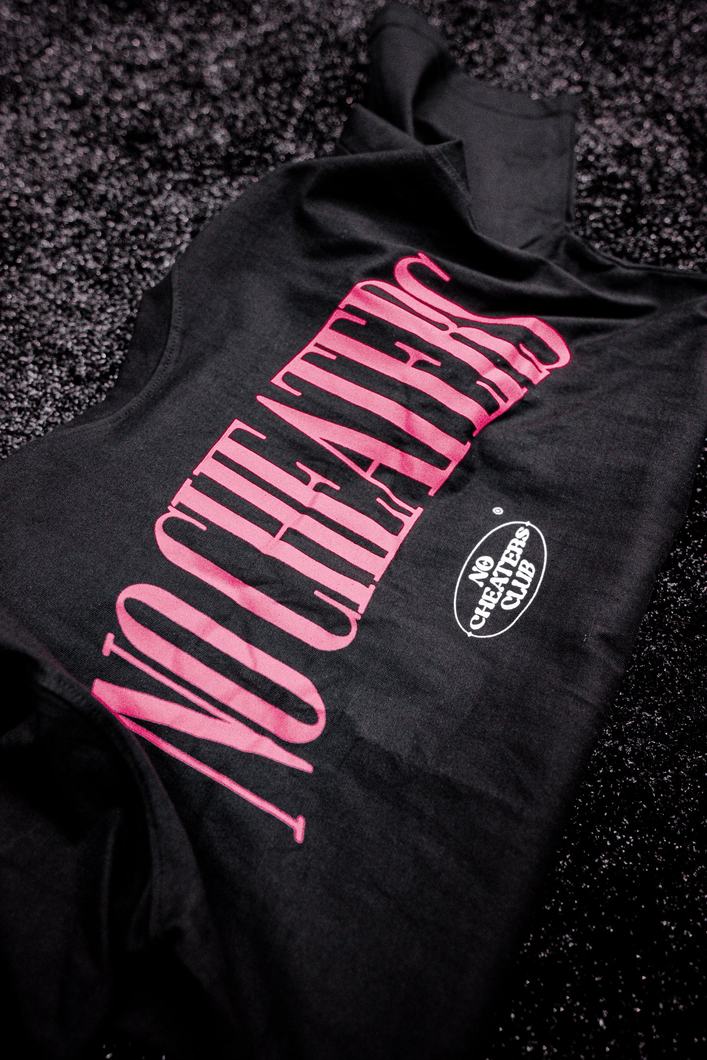 T-SHIRT ROSE // NOCHEATERSCLUB